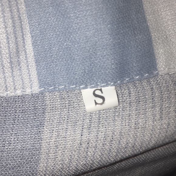 COPY - Boxy Hi-low Button Down Top - Picture 3 of 3